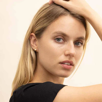 Léonie | Boucle d'oreille colorée en or