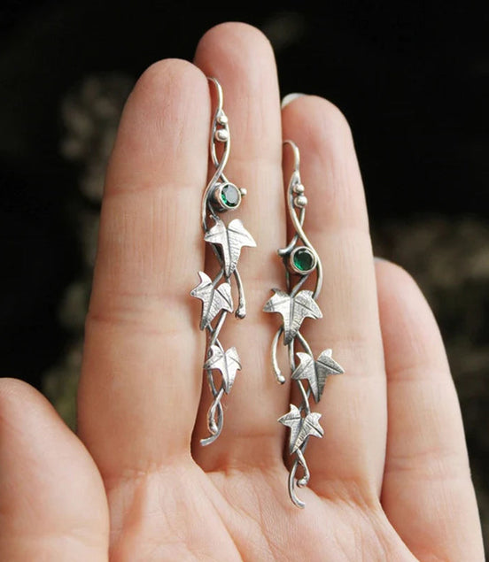 Léonie | Boucles d'Oreilles Elf en Cristal Bleu