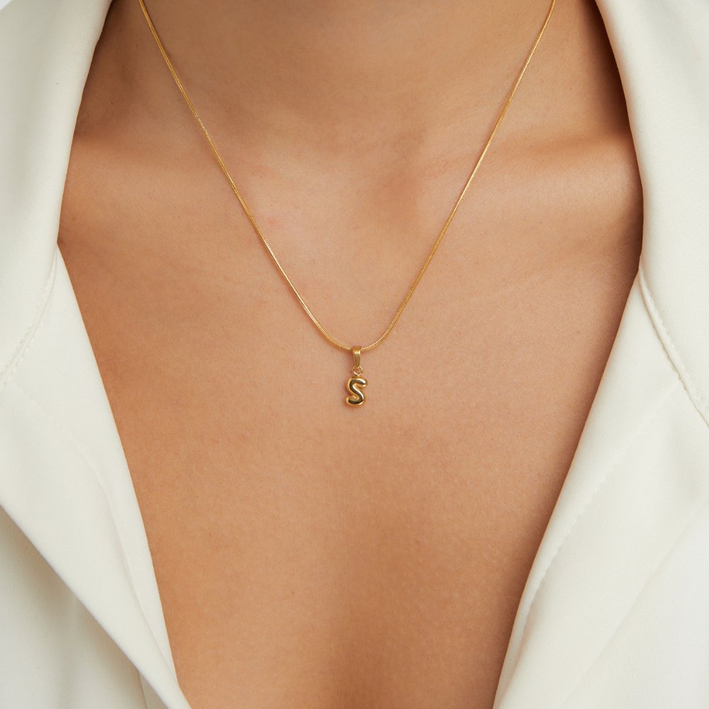 Léonie | Collier avec lettres en bulles chic