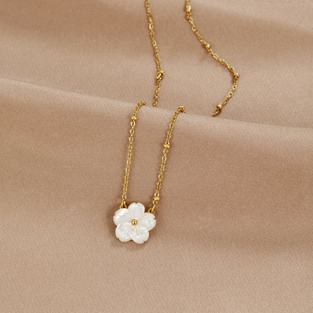 Léonie | Collier Storslagen Blomma